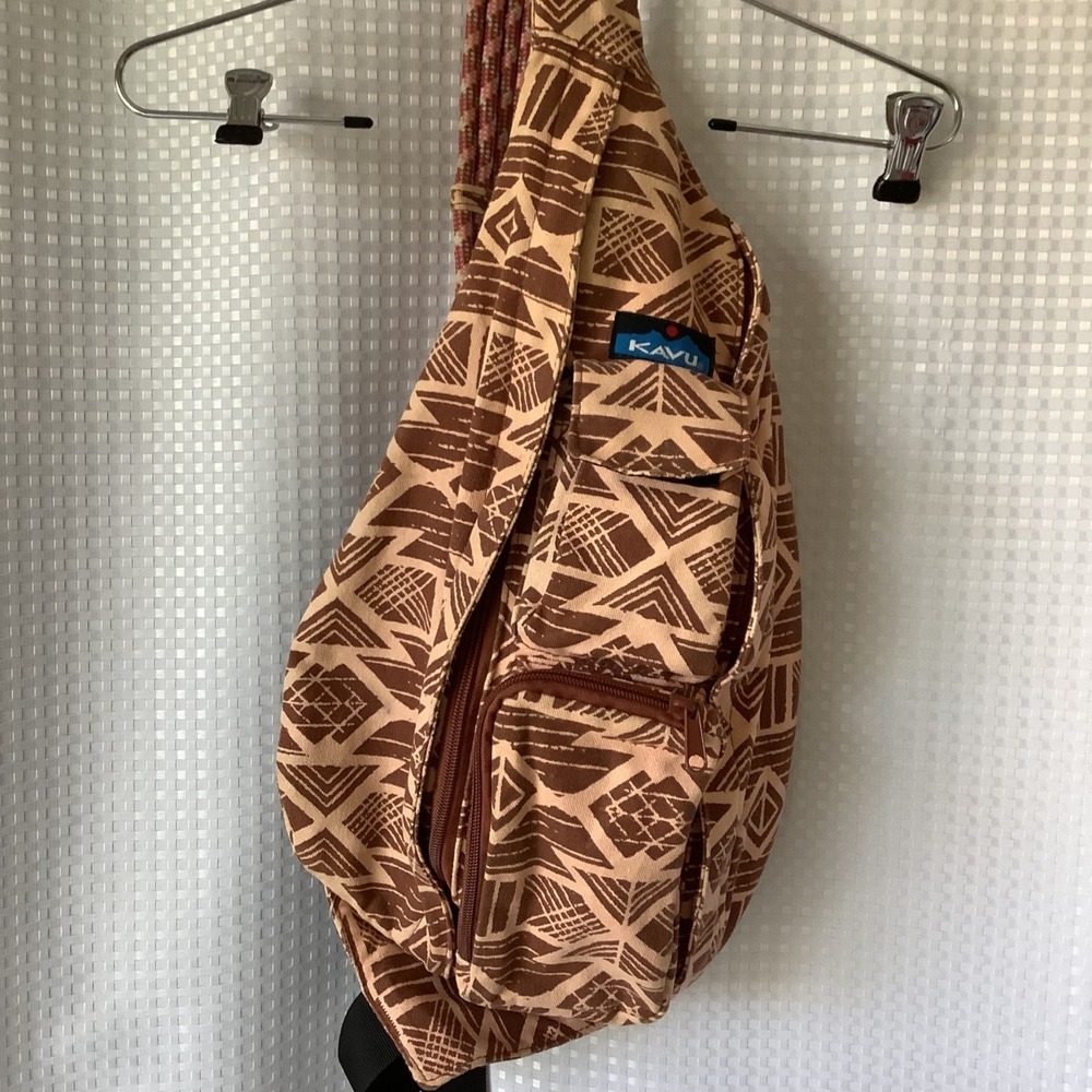 KAVU Rope Sling Bag Crossbody Aztec Geometric "Clear Above Visibility Unlimited" - Picture 4 of 15